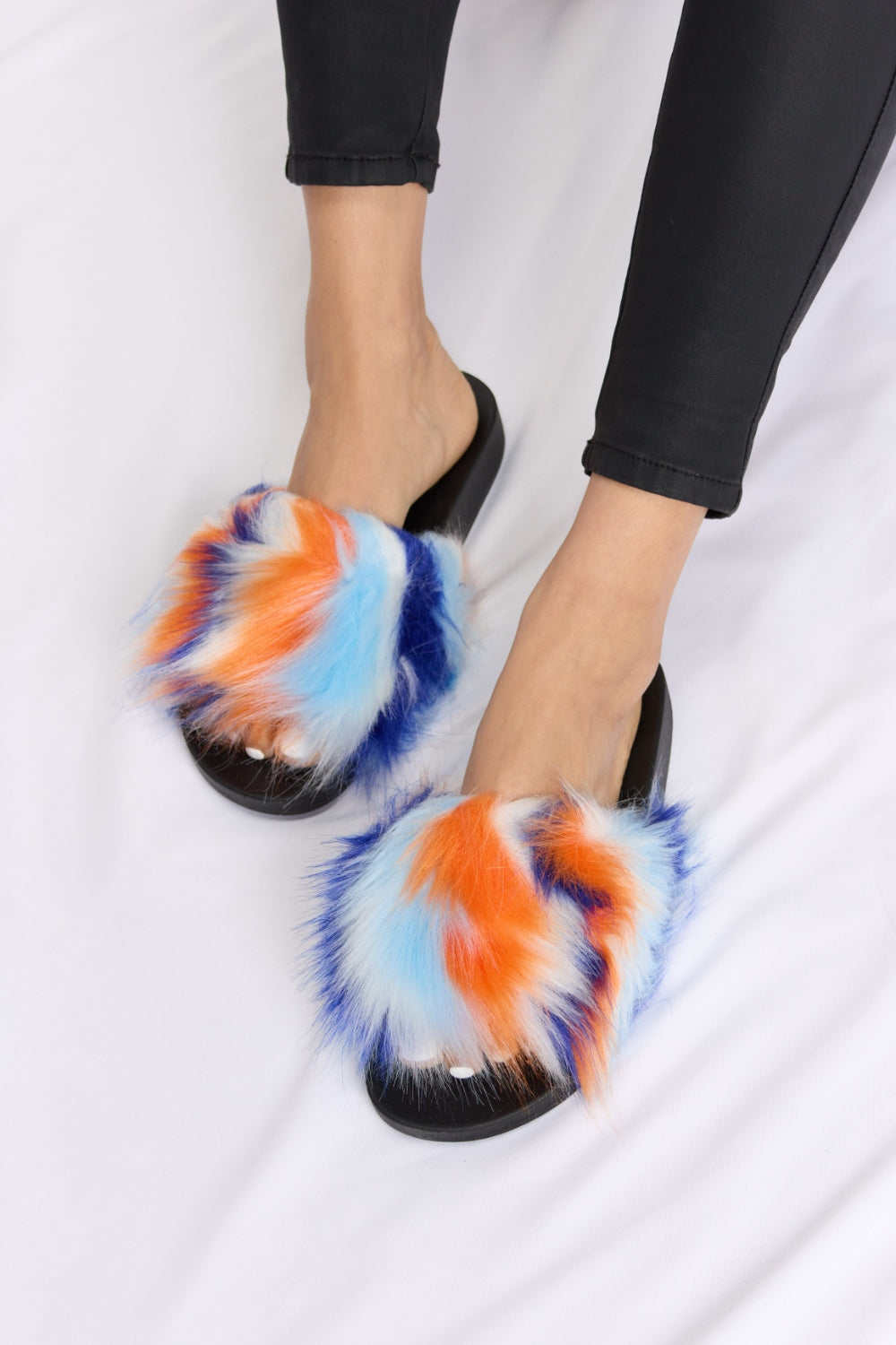 Forever Link Plush Open-Toe Sandals | Shop Webbi