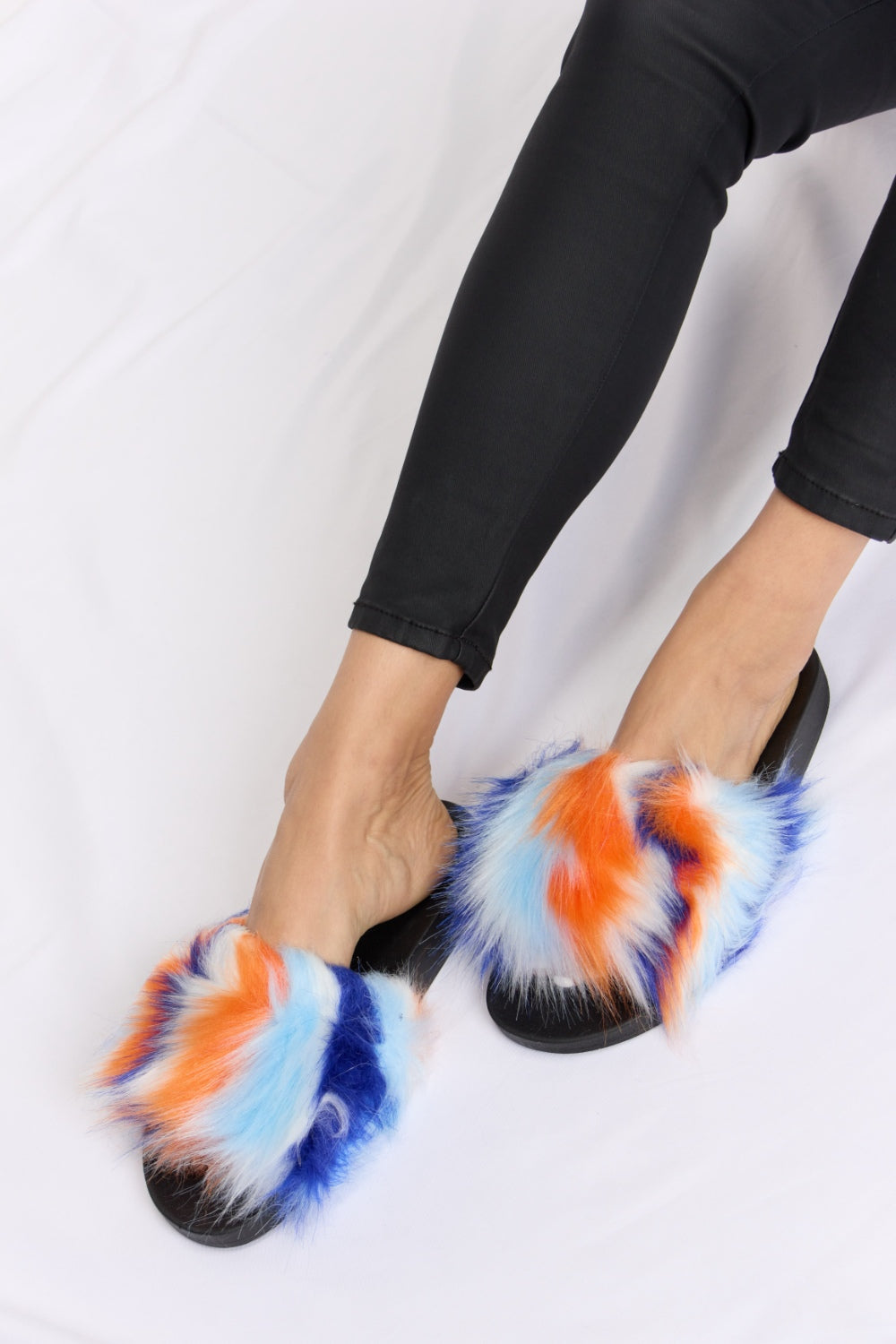 Forever Link Plush Open-Toe Sandals | Shop Webbi