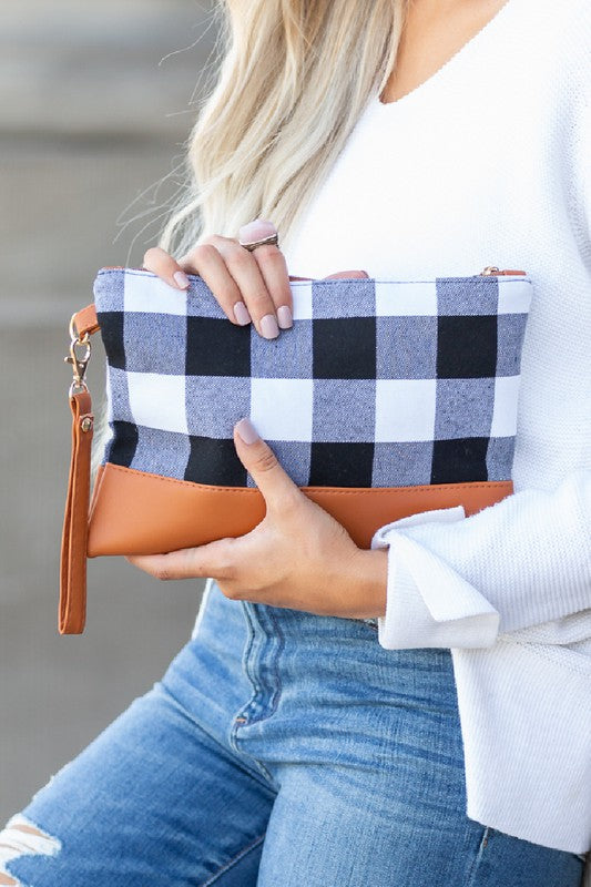 Buffalo Plaid Clutch | Shop Webbi