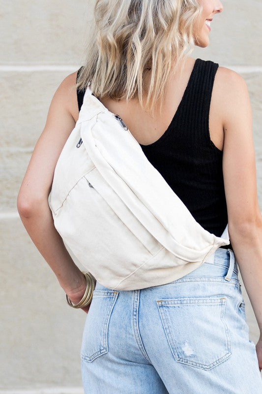 London Oversize Canvas Crescent Sling | Shop Webbi