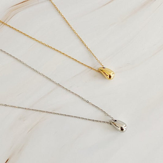 Mini Teardrop Pendant Necklace | Shop Webbi